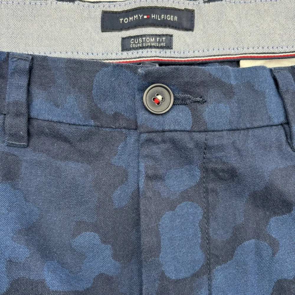Tommy Hilfiger Men 38x30 Custom Fit Pants Blue Camo Chino NWT Golf Trousers
